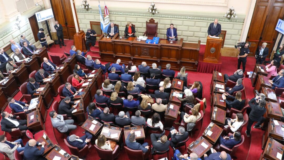 Omar Perotti inauguró el período de sesiones ordinarias en la Legislatura Omar Perotti inauguró el período de sesiones ordinarias en la Legislatura
