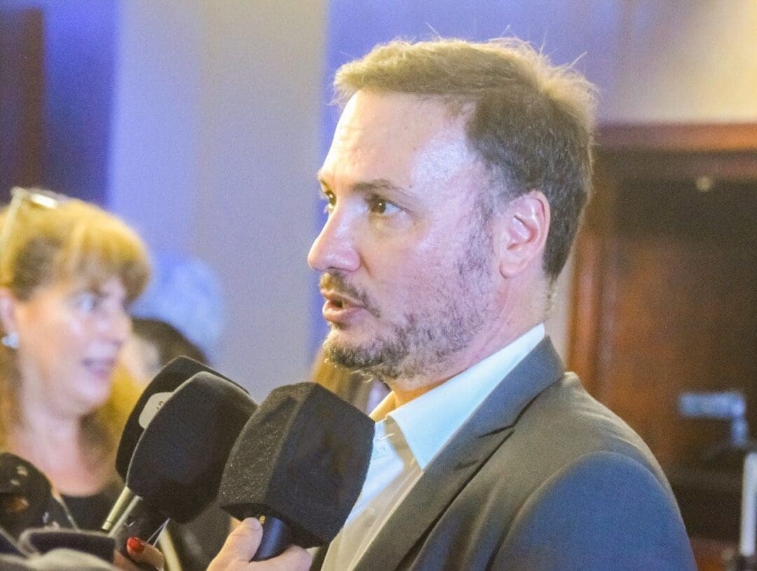 El senador Enrico solicitó a Presidencia de la Nación que se liciten nuevos frentes de obra en la Autopista 33 El senador Enrico solicitó a Presidencia de la Nación que se liciten nuevos frentes de obra en la Autopista 33