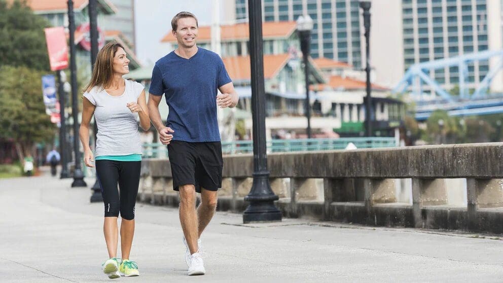 Cuántos pasos hay que caminar por día según la edad para vivir más y mejor Cuántos pasos hay que caminar por día según la edad para vivir más y mejor