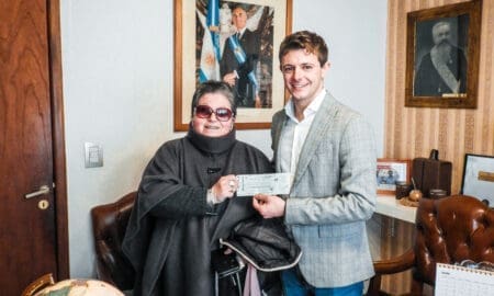 Teodelina: Entrega de aporte económico al Club Racing