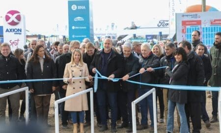 Perotti participó de la inauguración de AgroActiva