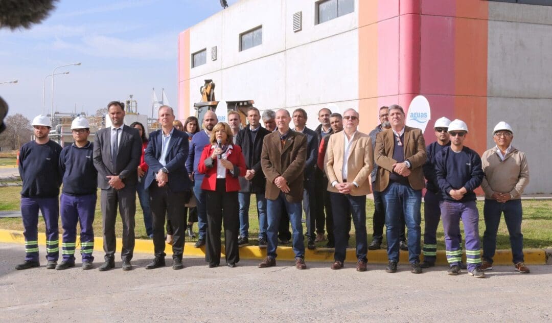 Perotti y Fernández participaron del inicio de obras para la ampliación de las Plantas Potabilizadoras de Santa Fe y Granadero Baigorria Perotti y Fernández participaron del inicio de obras para la ampliación de las Plantas Potabilizadoras de Santa Fe y Granadero Baigorria