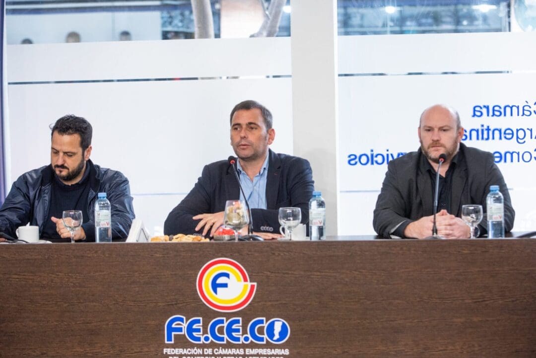 La provincia acompaña al sector comercial en el recambio de los controladores fiscales La provincia acompaña al sector comercial en el recambio de los controladores fiscales