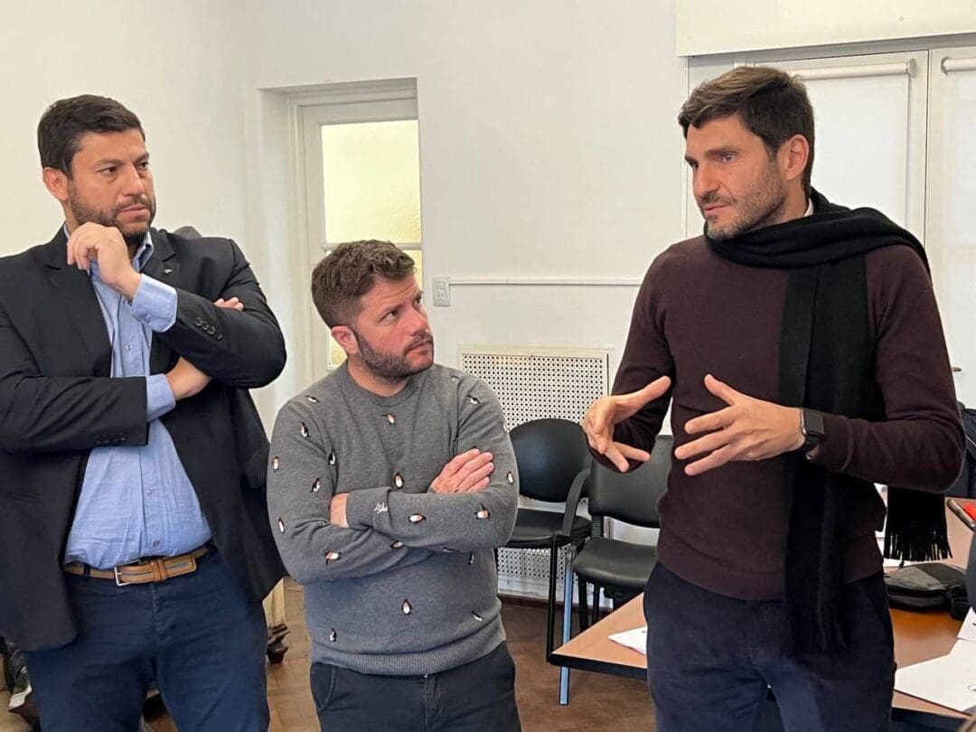 Maxi Pullaro: "No hay decisión para controlar lo que pasa en las cárceles"