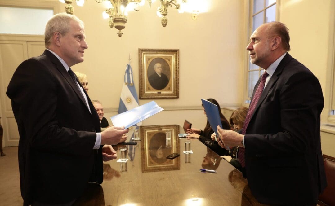 Santa Fe implementará la extensión horaria en las escuelas primarias de la provincia Santa Fe implementará la extensión horaria en las escuelas primarias de la provincia
