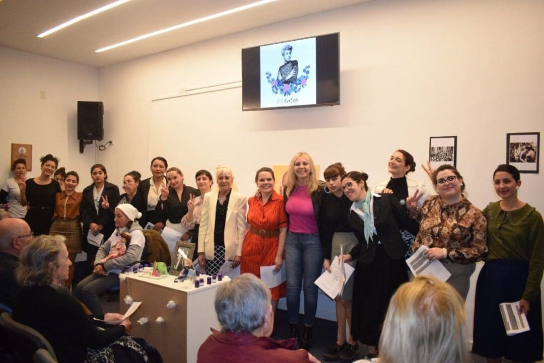 Sacnun encabezó un emotivo y original homenaje a Evita Sacnun encabezó un emotivo y original homenaje a Evita