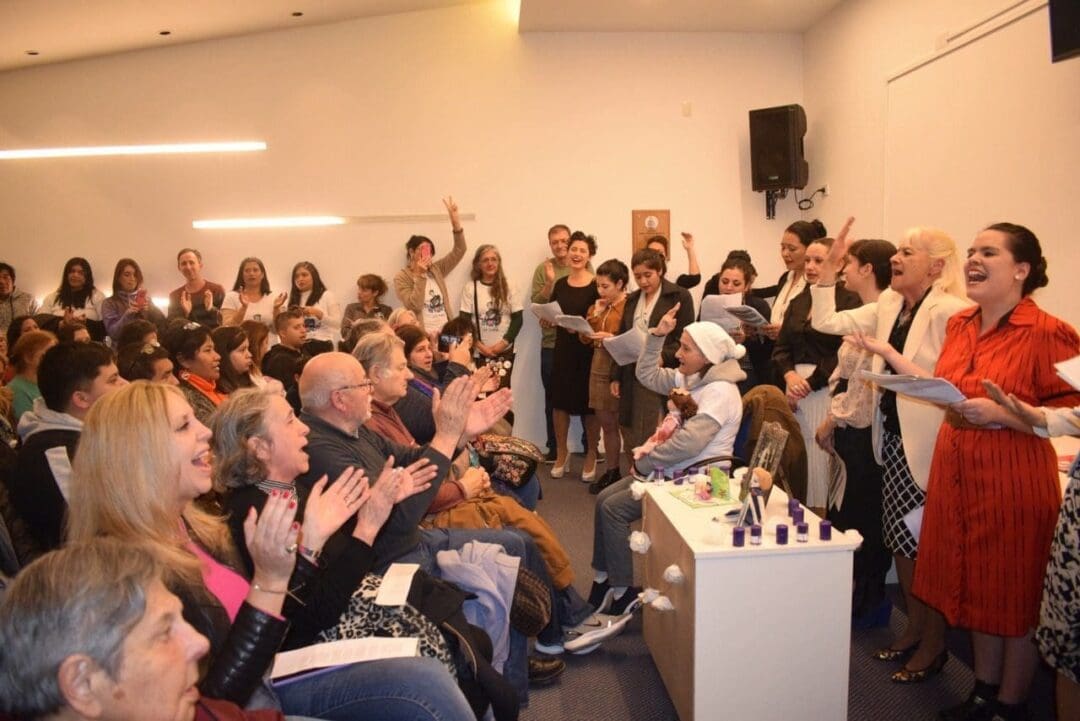 Sacnun encabezó un emotivo y original homenaje a Evita Sacnun encabezó un emotivo y original homenaje a Evita