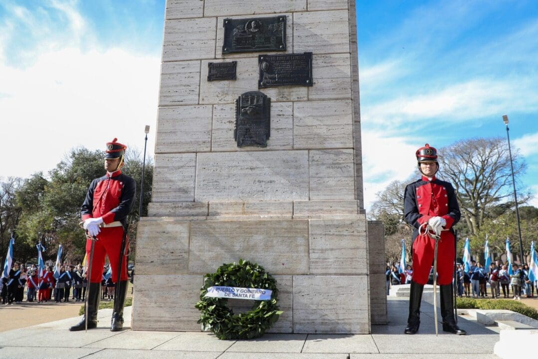 Perotti encabezó el acto por el 172º aniversario del fallecimiento del General José de San Martín Perotti encabezó el acto por el 172º aniversario del fallecimiento del General José de San Martín