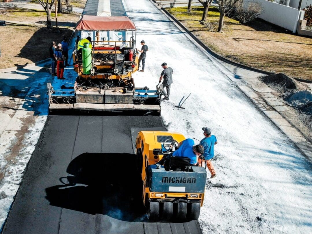 Teodelina: Asfalto renovado en Calle San Martín Teodelina: Asfalto renovado en Calle San Martín