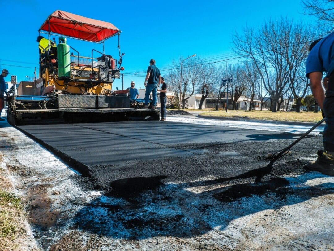 Teodelina: Asfalto renovado en Calle San Martín Teodelina: Asfalto renovado en Calle San Martín
