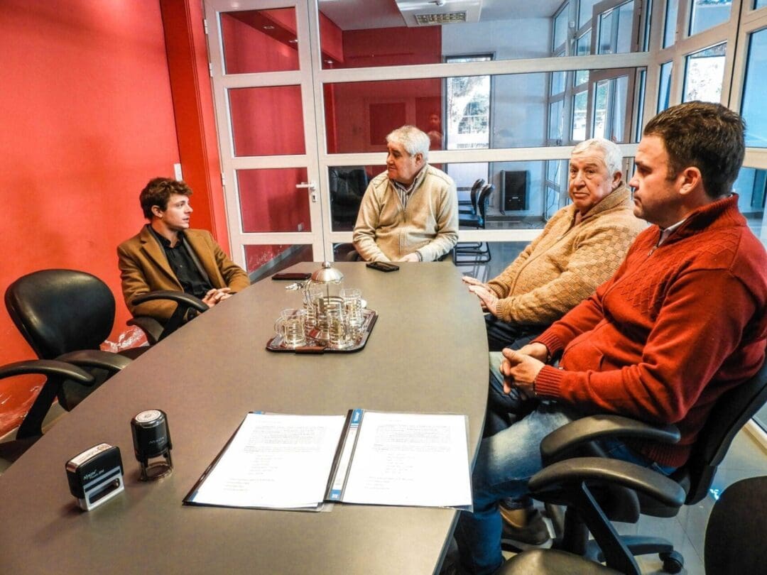 Teodelina: Se firmó el contrato de comodato para la sede de la UNNOBA Teodelina: Se firmó el contrato de comodato para la sede de la UNNOBA
