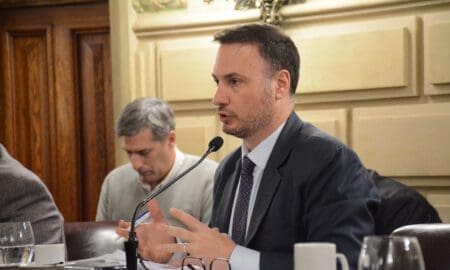 Enrico insiste en la búsqueda de armar una terapia intensiva pediátrica en la región