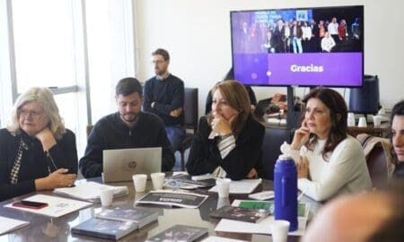 Mónica Fein propone llevar el Vuelvo a Estudiar a todo el País