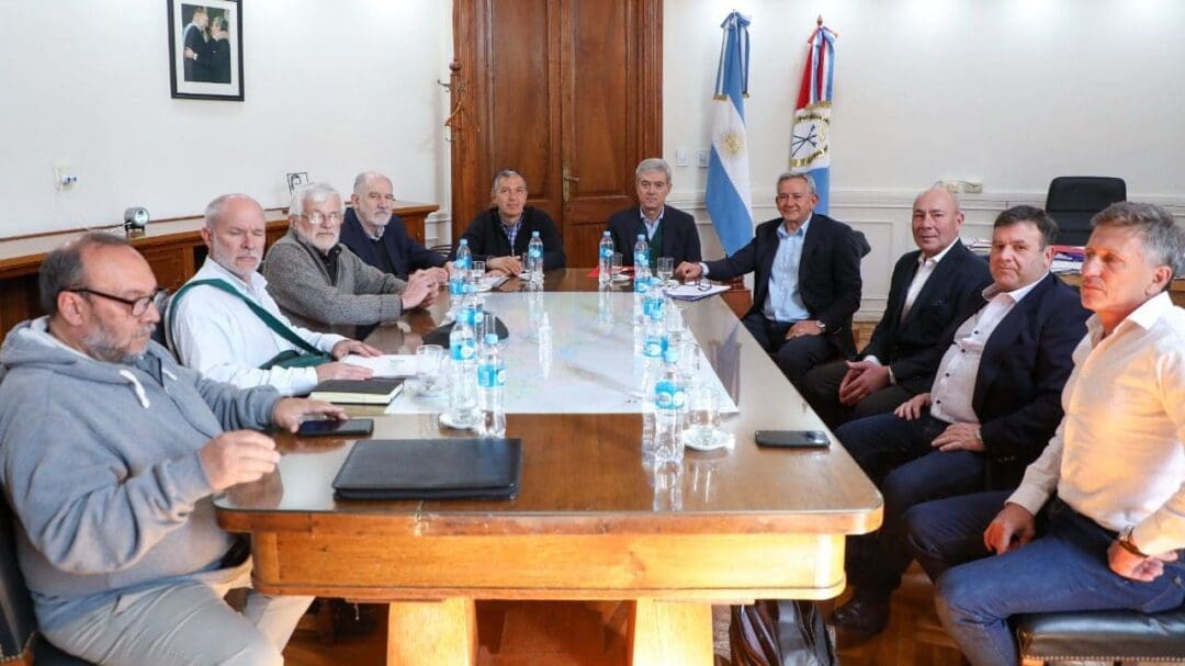 Amplia aceptación de los gremios estatales a la propuesta salarial de la provincia