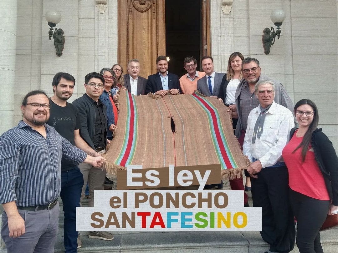 Desde Christophersen para toda la provincia: Ahora Santa Fe tiene un poncho representativo y su fiesta provincial Desde Christophersen para toda la provincia: Ahora Santa Fe tiene un poncho representativo y su fiesta provincial