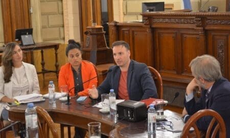 El senador Enrico solicitó a las autoridades del Banco Santa Fe nuevas medidas de seguridad