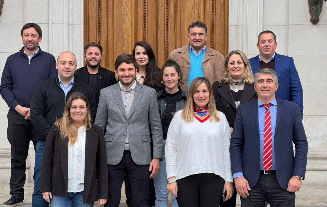 Comunicado del bloque Evolución UCR: Excusas, agravios y ninguna respuesta a los santafesinos