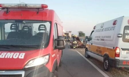 Santa Isabel: Choque frontal entre dos vehículos en Ruta 94