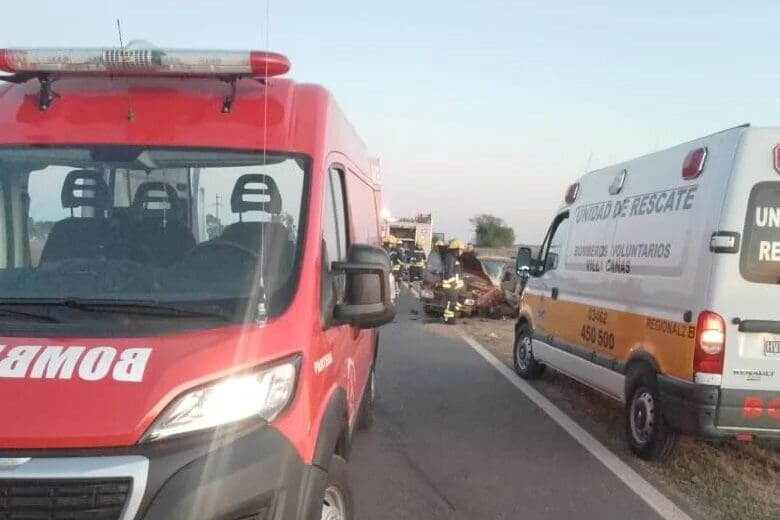 Santa Isabel: Choque frontal entre dos vehículos en Ruta 94