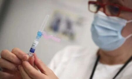 Quinta dosis contra el Covid: Arranca la vacunación y Santa Fe define cómo se aplicará