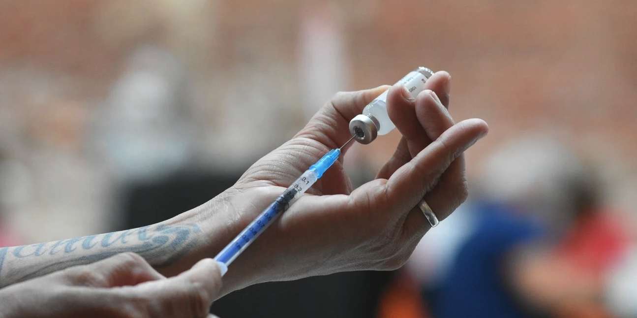 El lunes arranca la aplicación de la 5ª dosis de vacuna anti Covid en la provincia