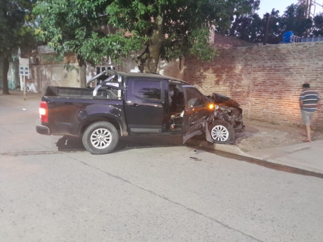 Villa Cañás: Triple choque vehicular en Avenida 51