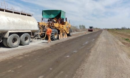 General López: La provincia invierte fondos para nuevas obras viales en cinco localidades del departamento