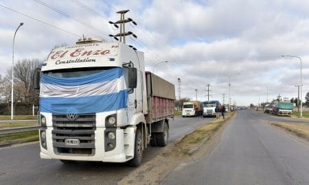 El senador Enrico se reunió con asociaciones de camioneros y sigue reclamando medidas para el sector