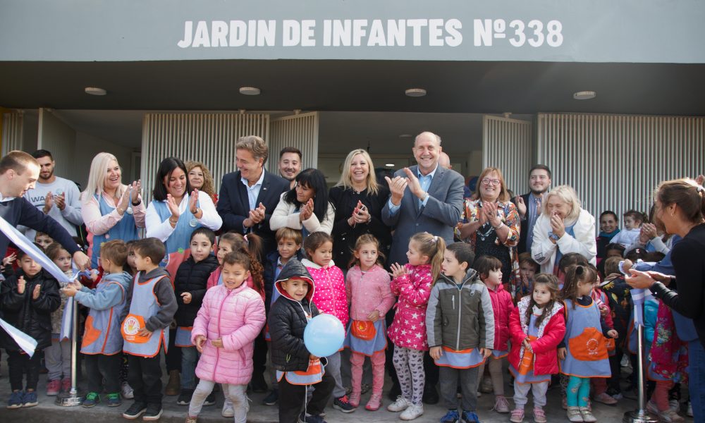 Firmat: El gobernador Perotti inauguró el Jardín de Infantes N° 338