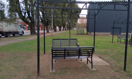 Villa Cañás: El municipio retiró la estatua de Mirtha Legrand