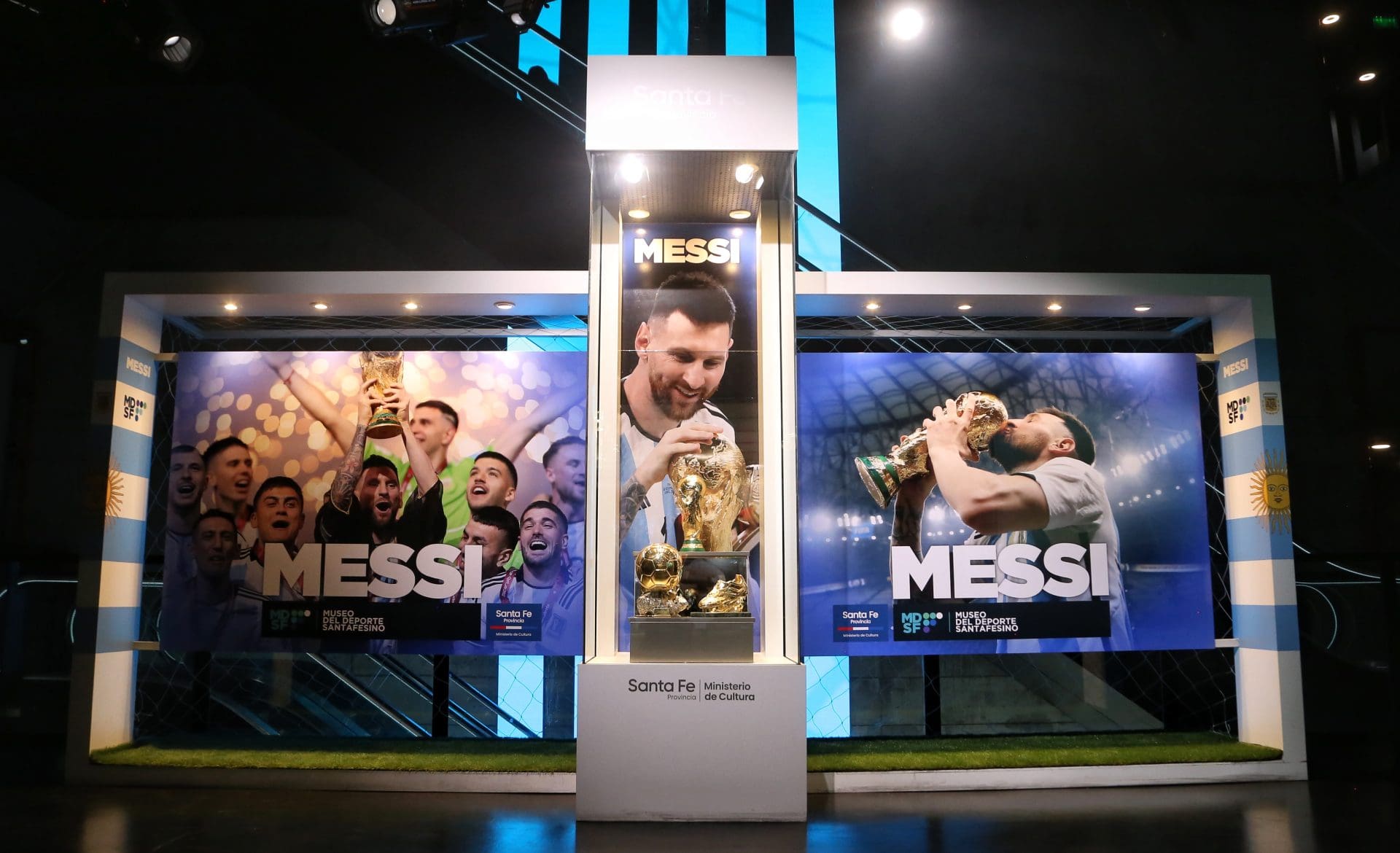 Experiencia Messi: Perotti encabezó la licitación de la propuesta cultural en el Museo del Deporte de Rosario