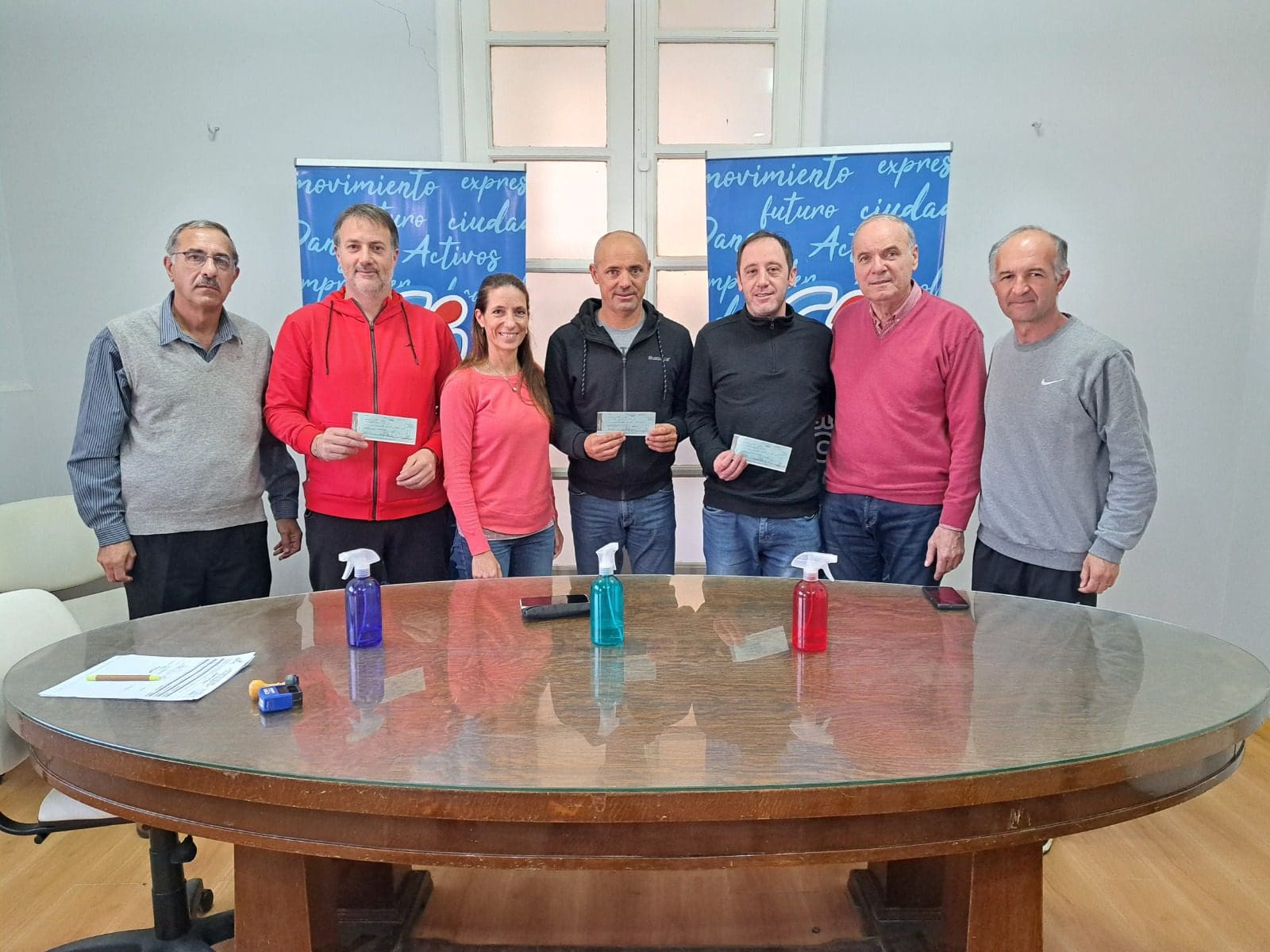 Villa Cañás: El Municipio entregó el FAD a los clubes cañaseños