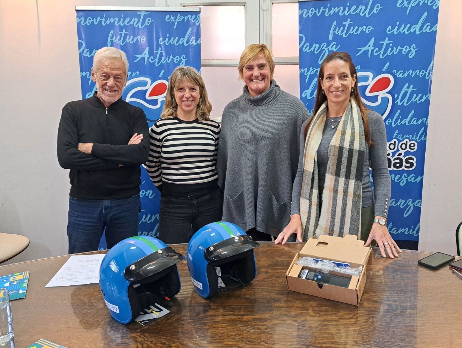 Villa Cañás: El municipio recibió un alómetro y cascos