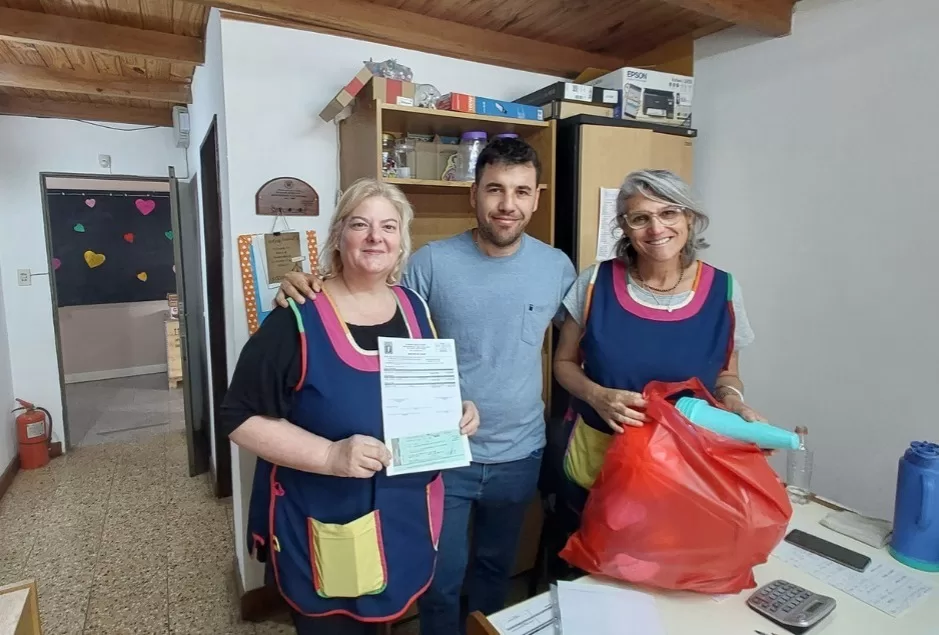 Santa Isabel: Se entregaron el FAE y elementos deportivos