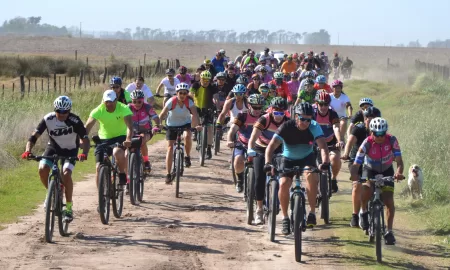 Villa Cañás: Exitoso cicloturismo con 80 participantes