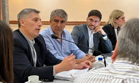 Pullaro lideró reuniones de trabajo para informar la situación financiera provincial que recibirá su gestión