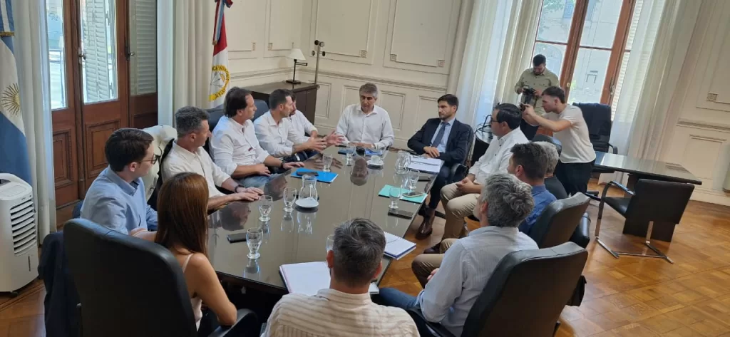 Vamos! Santa Fe se reunió con Pullaro