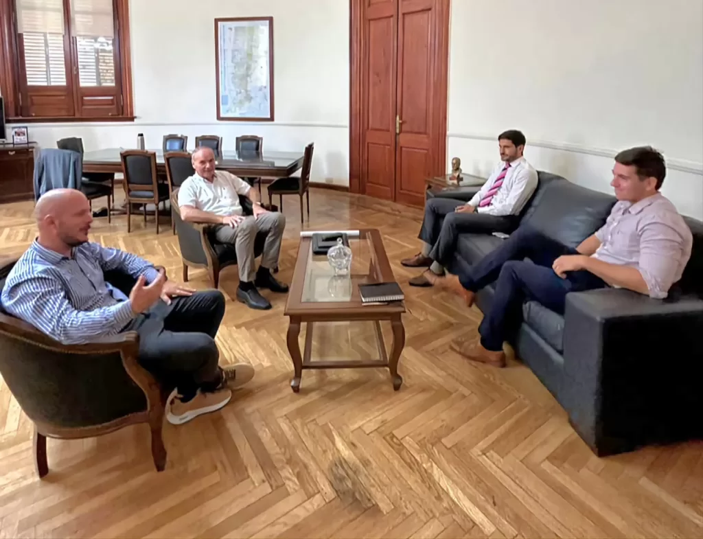 Villa Cañás: Gizzi se reunió con el gobernador Pullaro