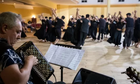 Cosquín 2024: Provincia presentó a la delegación que llevará la bandera santafesina