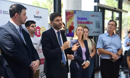 Maximiliano Pullaro presentó el Boleto Educativo 2024