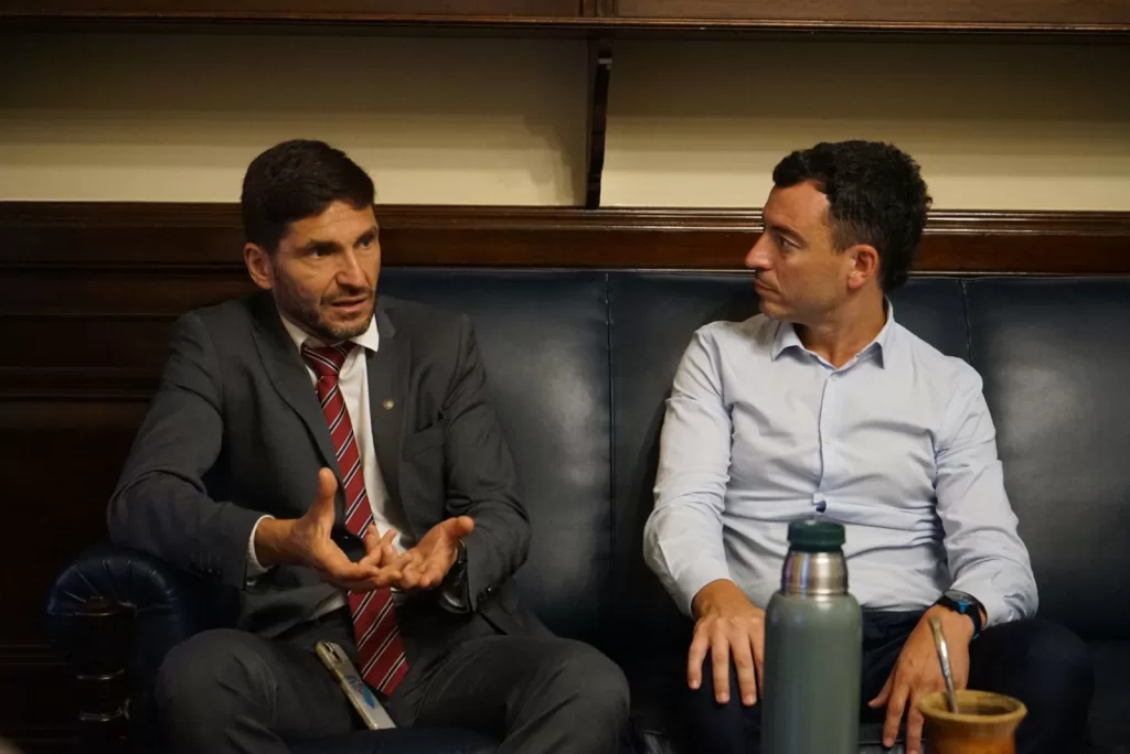 Pullaro: La mayoría de los bloques nos va a acompañar en la defensa de la industria y el campo de Santa Fe