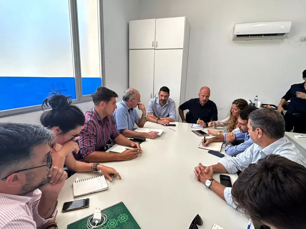 Villa Cañás: Gizzi y su equipo mantuvieron reuniones con funcionario provinciales