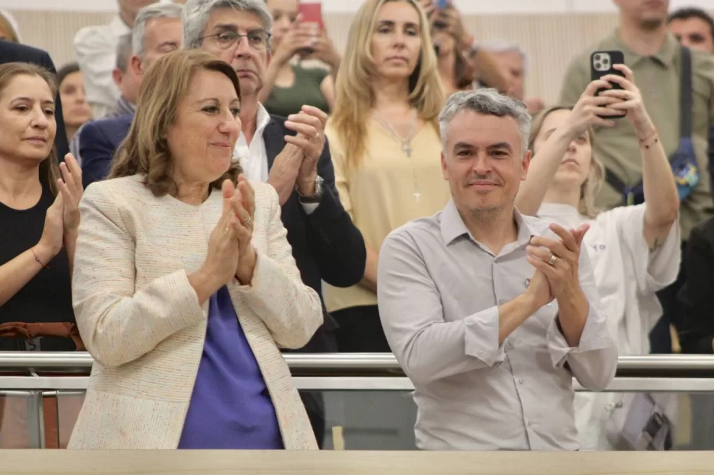 Diputados socialistas: Respondemos a los insultos del presidente con propuestas para la gente
