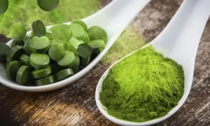 Ni carne ni pescado: El alimento con más vitamina C y omega 3 que ayuda a bajar el colesterol y sube las defensas