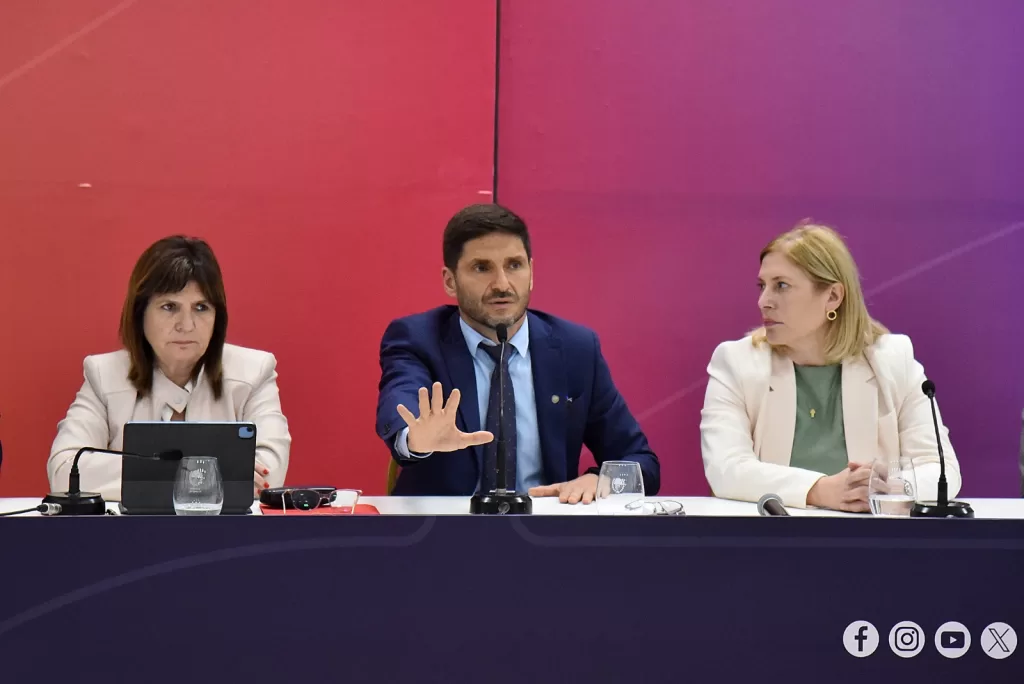 Pullaro: Hay una determinación inquebrantable de terminar con las mafias en la provincia de Santa Fe