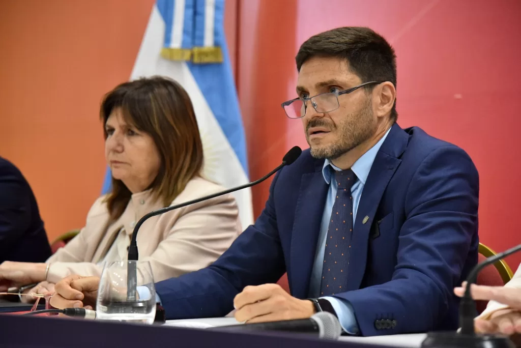 Rosario: Provincia y Nación extreman medidas para combatir la violencia