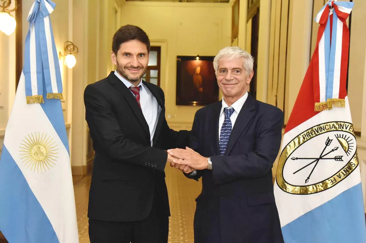 Cúneo Libarona: Santa Fe tiene un gobernador que lucha y da esperanza