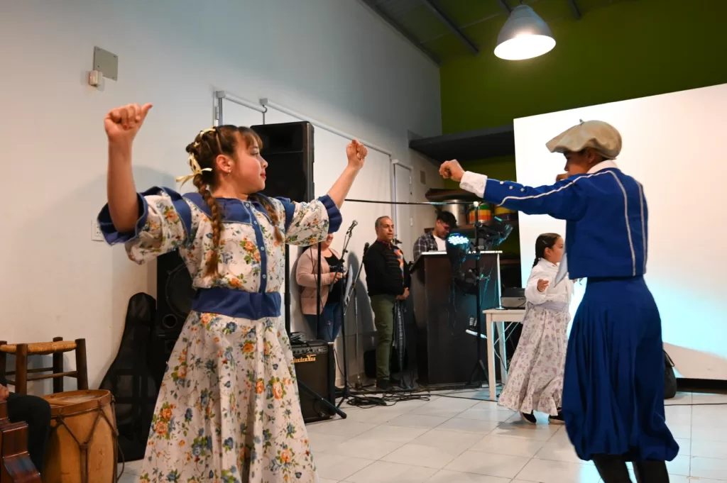 María Teresa: La Comuna presentó su variada oferta de Talleres Culturales 2024