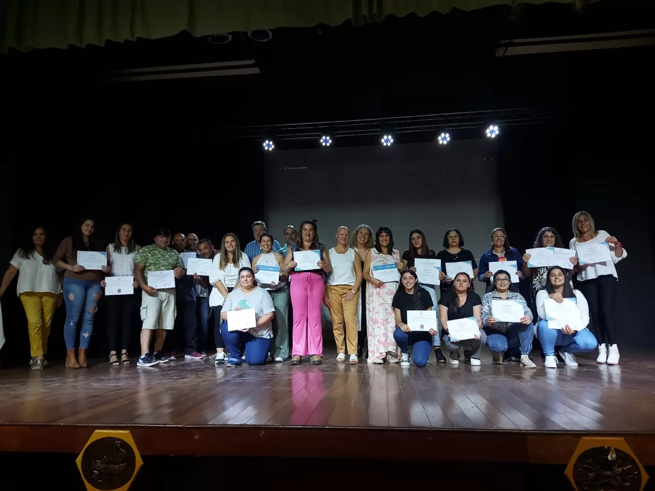 María Teresa: Más de 600 personas capacitadas en la Escuela de Formación Laboral Comunal