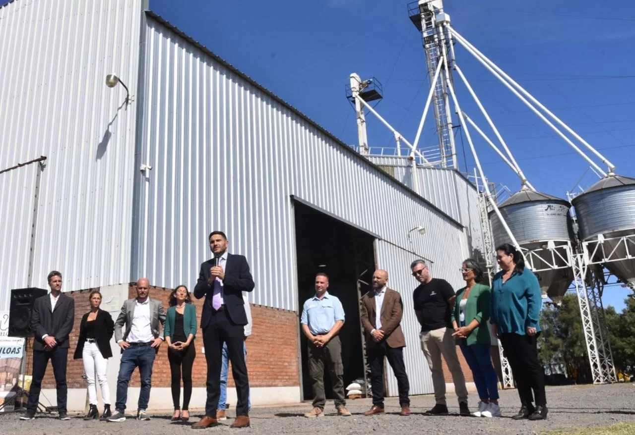 Santa Fe repavimentará la Ruta Provincial 14 hasta la intersección con la Ruta Nacional 7